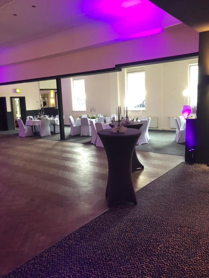 Hotel Ruhrpottfriends Essen Bagian luar foto